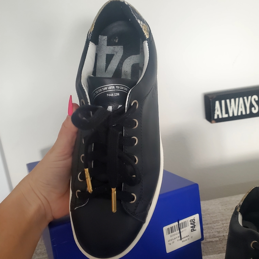 P448 Sneakers